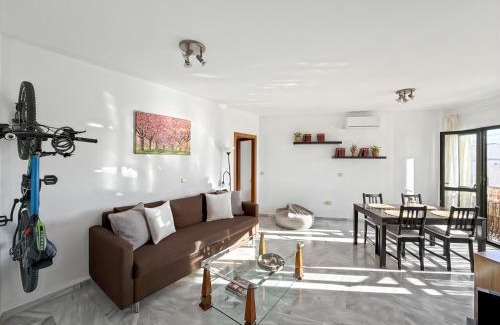 La Goleta Apartment | Exclusive Malaga Apartments with Cathedral Views and Auto Check-in