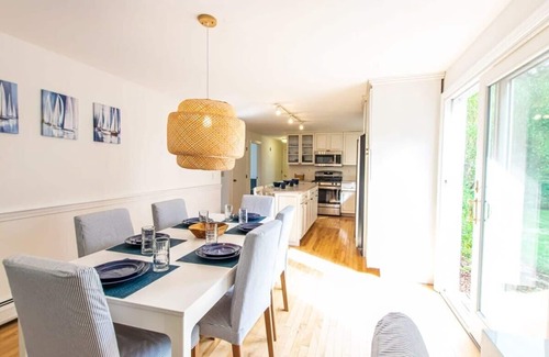 North Chatham House | Exclusive Neighborhood 1/2 mi from Jackknife Beach
