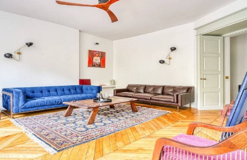 Saint-Victor Apartment | EXCLUSIVE ON BLVD ST GERMAIN! A LARGE SHIMMERING 6 BEDROOM DUPLEX OF 185M2
