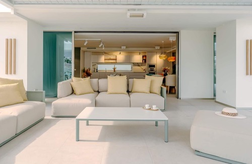 Costa Adeje Apartment | Exclusive penthouse huge terrace in La Caleta