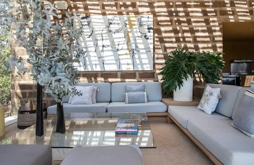 El Santuario Villa | Exclusive Ranch 4BR with Pool by Tasman