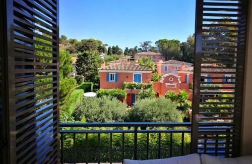 Saint-Tropez Apartment | Exclusive Resort Apartments with parking