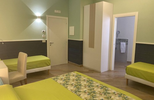 Giovinazzo Bed & Breakfast | Exclusive room "Tramontana room" - A stone's throw from the sea