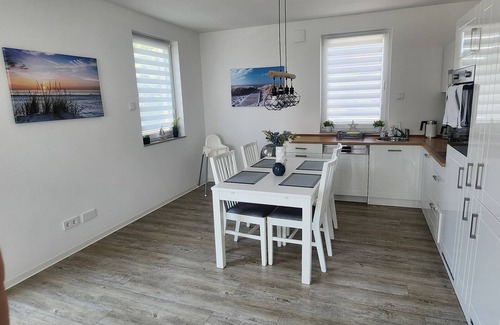 Großraschen Apartment | Exclusive "Seeblick" vacation apartment directly on the lake