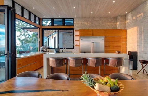 Mal Pais Villa | Exclusive Serenity: Opulent Comfort Amidst Nature's Majesty