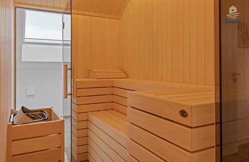 Kellenhusen Apartment | Exclusive time-out with style & sauna - 116 m² of luxury for 4 people + dog