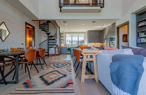Point Pedernales House | Exclusive Tree House with Double-Deck Porch, Fire Pit & Lake Views