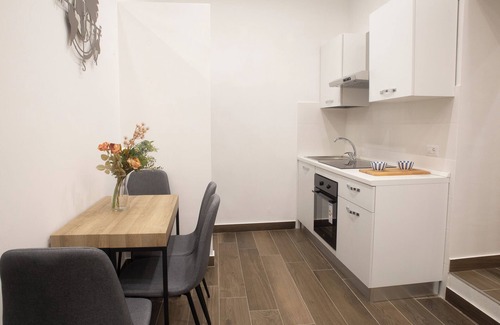 Chiaia Apartment | Exclusive use apartment, one of the most elegant and central streets in Naples