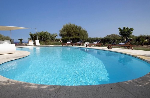Puntaldia Villa | Exclusive villa with panoramic swimming pool within walking distance to beach