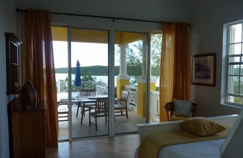 Savannah Sound Villa | Exclusive Windermere Island, Pool, Beach, Tennis, Whatavue, Eleuthera