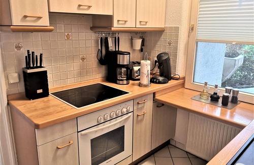 Detmold Apartment | Exclusive with separate entrance in Detmold-Hiddesen