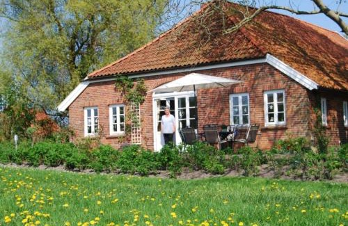 Wangerland Apartment | - Exclusively restored Gulfhof
