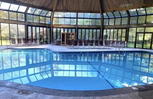 Village at Camelback House | Exec fun for Hot Tub Sauna Kayaks