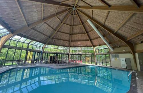 Village at Camelback House | Exec fun for Hot Tub Sauna Kayaks