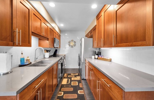Palm Springs Condo | Executive Central Palm Springs 2bd 2b Condo.