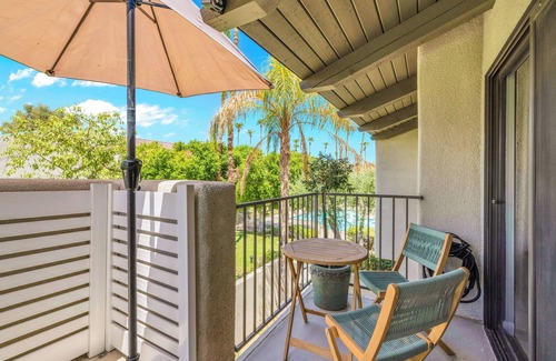 Palm Springs Condo | Executive Central Palm Springs 2bd 2b Condo.