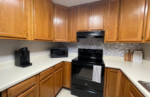 Madison House | Executive Home Away From Home!