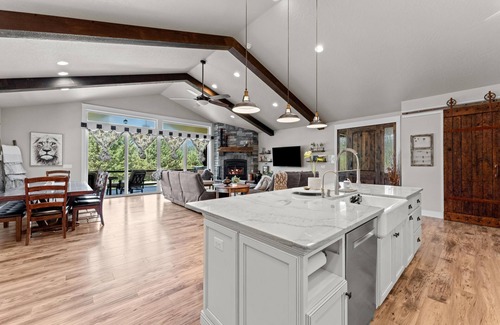 Garden Valley House | Executive Home in the Mountains