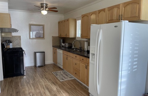 San Jose Apartment | Executive House 3B1.5B Japantown San Jose