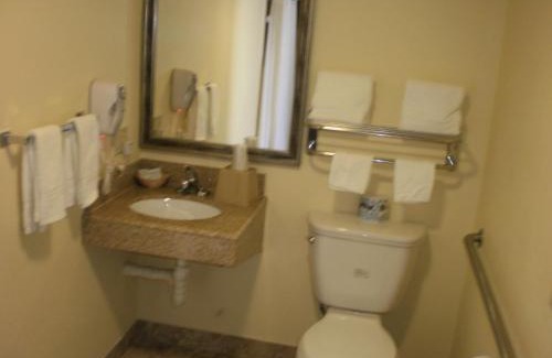 Mojave Hotel | Executive Inn Mojave