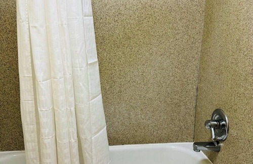North Chesterfield Hotel | EXECUTIVE INN
