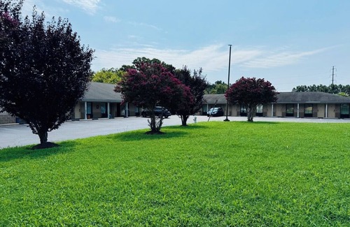 North Chesterfield Hotel | EXECUTIVE INN