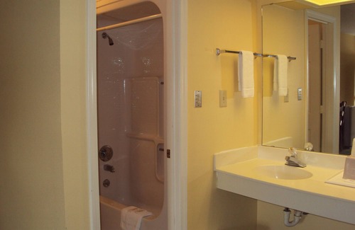 Tullahoma Hotel | Executive Inn