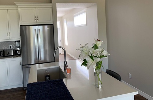 Cochrane House | Executive Luxury Home