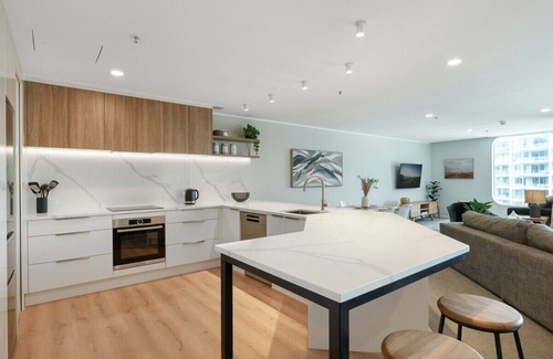 Mount Maunganui Apartment | Executive Oceanside Apartment