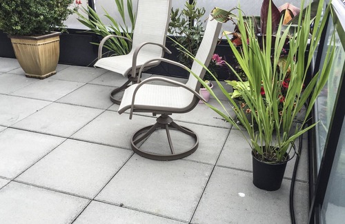 Booktown Condo | Executive suite beautifully furnished & equipped accepting 90 day Bookings.