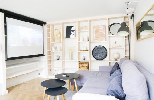 Suresnes Apartment | EXIGEHOME - Beau duplex-15 min Paris/La Défense/Champs Elysées
