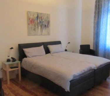 Landau in der Pfalz House | Exklusive Gästezimmer Landau