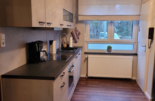 Huttenheim Apartment | Exklusives Flughafen-messe Apartment Nähe Düsseldorf