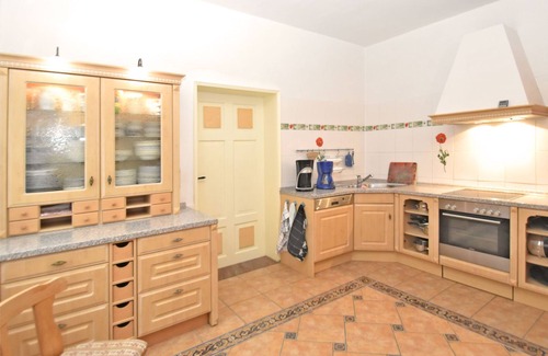 Treuen House | Exklusives Gruppenhaus mit Sauna bis zu 18 Personen