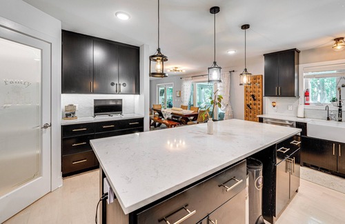 Fontana-on-Geneva Lake House | Expansive Fontana Home < 2 Mi to Geneva Lake!
