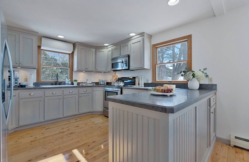 Camp Ellis House | Expansive Family Beach Compound @ Ferry Beach ~ Sleeps 17!