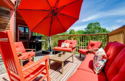 Wilmington House | Expansive Grand Estate 10 Mi to Mt Snow!