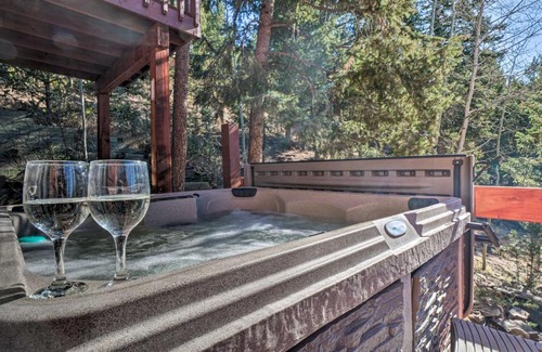 Woodland Park House | Expansive Mountain Retreat with Views of Pikes Peak!