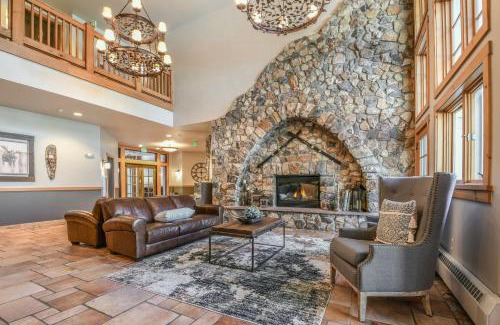 River Run House | Expedition Station 8614 by SummitCove Lodging