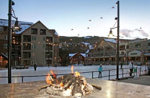 River Run House | Expedition Station 8614 by SummitCove Lodging