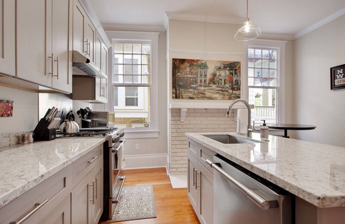New Orleans House | Experience city life near vibrant City Park