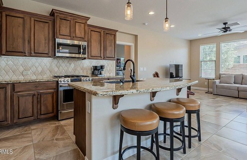 Encanterra House | Experience Comfort: Your Ideal Encanterra 2 bed/2bath Townhome Awaits!