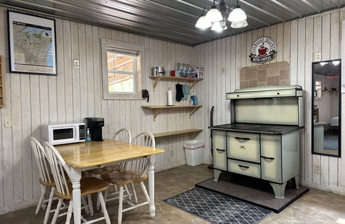Cornell Cabin | Experience fall along the beautiful Chippewa River