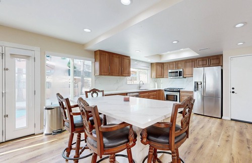 Rancho Cucamonga House | Experience Luxury and Comfort in Southern California - Private Pool