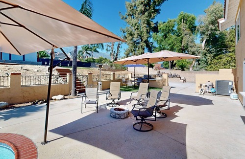 Rancho Cucamonga House | Experience Luxury and Comfort in Southern California - Private Pool