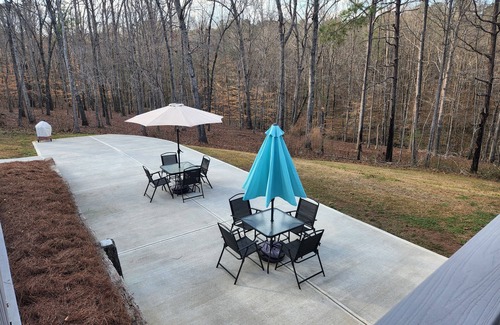 Inman House | Experience Luxury and Comfort 7100 Sq Ft home ideal for Retreats & Getaways!