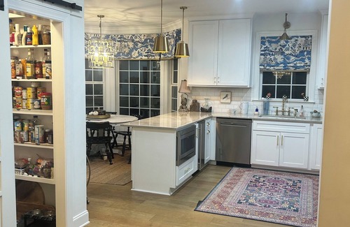 Country Club House | Experience luxury in this Spacious 5-bedroom house located in Oxford, Ms.
