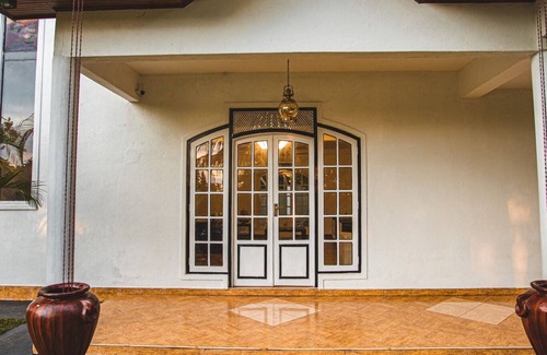 Bentota Villa | "Experience Luxury Living at its Finest with River Front Villas"