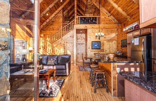 Almond Cabin | Experience mountain serenity at White Tail Hollow