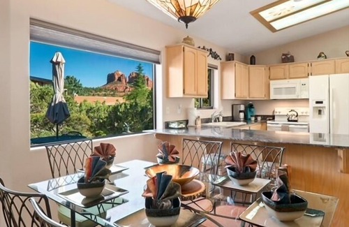 West Sedona House | Experience Nature.Walk to hikes, Great Views-Near Oak Creek!